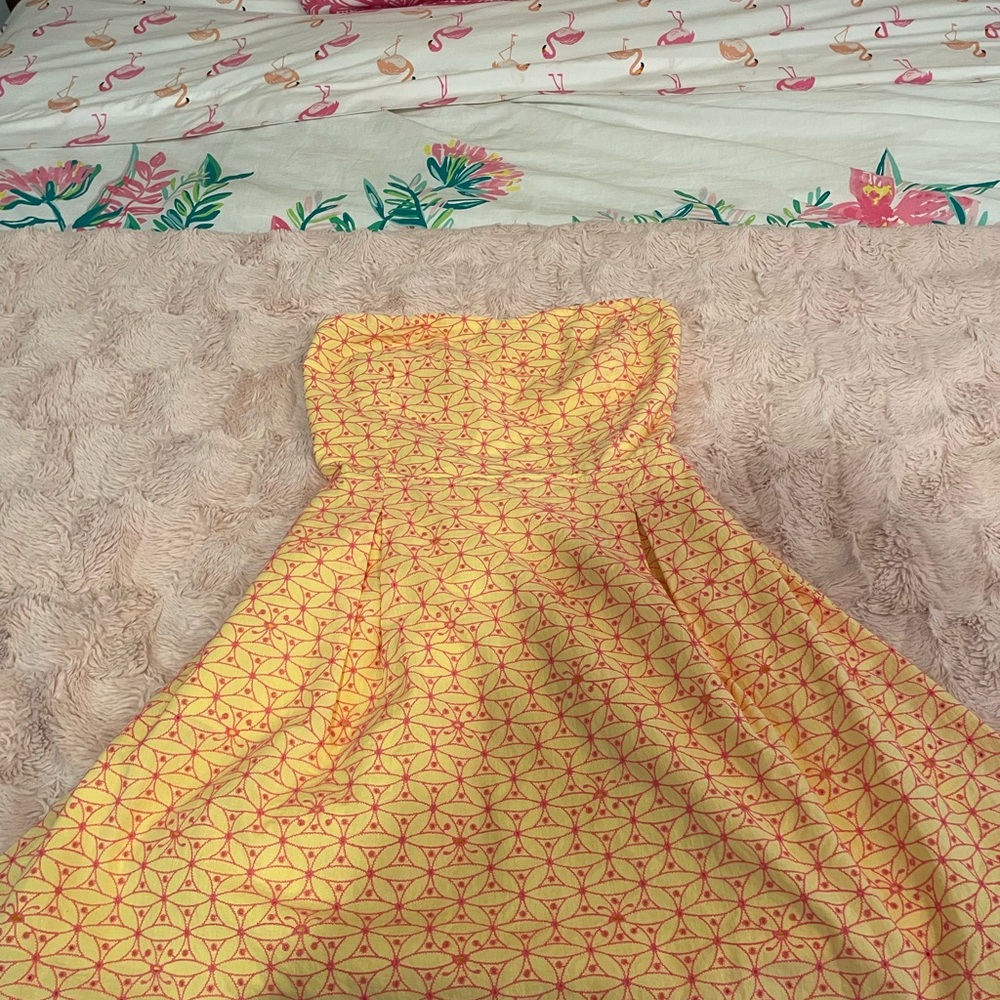 Lilly Pulitzer Yellow and pink  Strapless dress size 8
